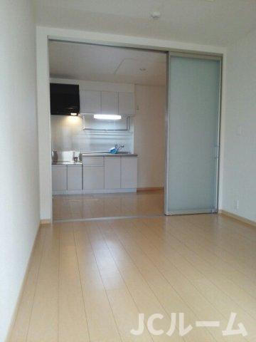 グランシャレー国府の居間・リビング