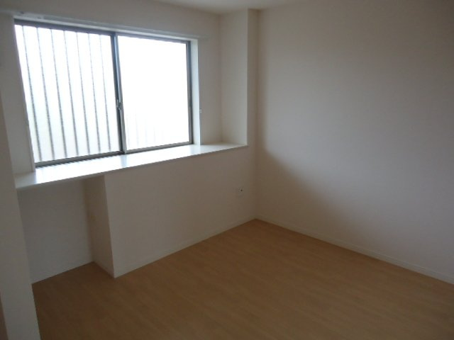 リバーレイン　コスモスの内装|洋室