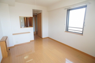 【内装】 | ツリーベル