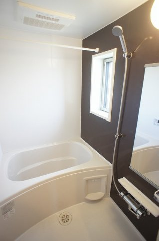 ネオ・カントリーの浴室