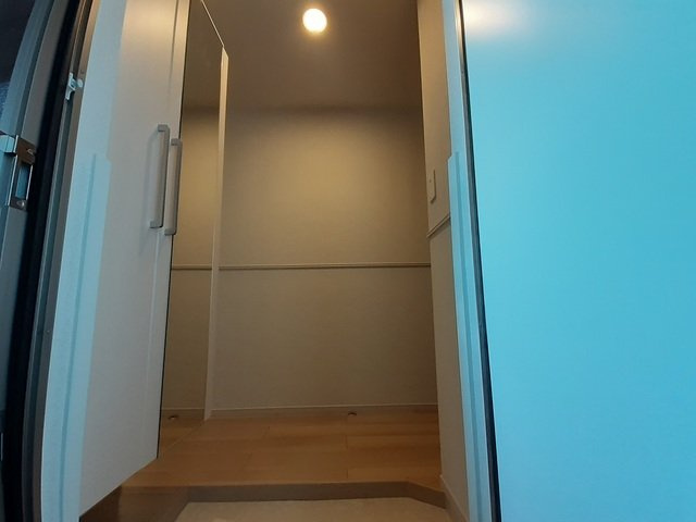 ＮＯＶＡ　Ⅰの玄関