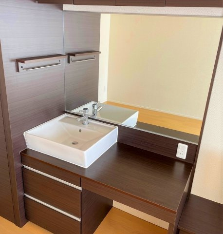 ミランダアルチザンの内装