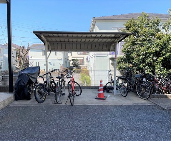 レオパレスシェル　ガーデンⅡのその他|屋根付き駐輪場