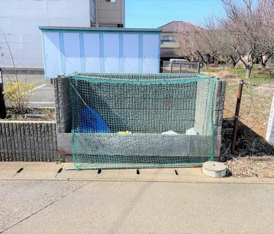 レオパレススプリングＡのその他|専用ゴミ置き場