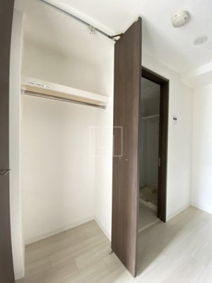 【収納】 | エグゼ難波南Ⅵ | エグゼ難波南Ⅳ　クローゼット