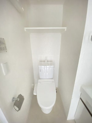 【トイレ】 | エグゼ難波南Ⅵ | エグゼ難波南Ⅳ　温水洗浄便座