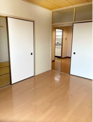 【洋室】 | エスティア | ゆったりした洋室です