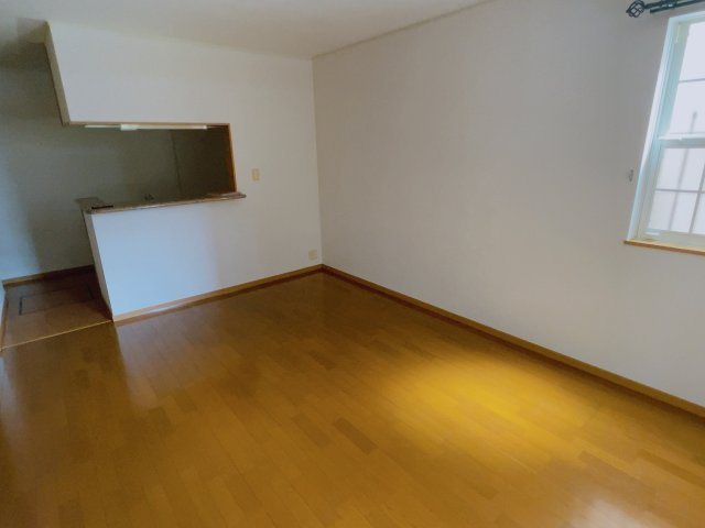 グランデヒサノBの居間・リビング