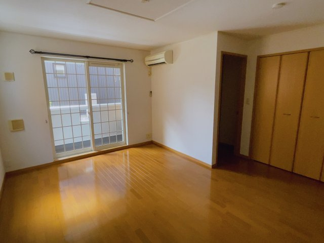 グランデヒサノBの居間・リビング