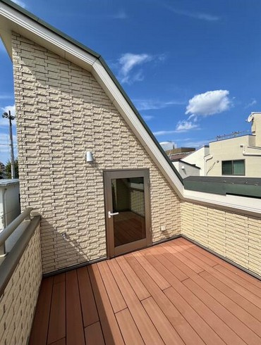 【バルコニー】