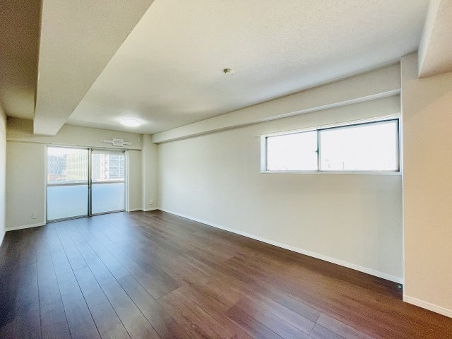 【居間・リビング】 | 博多駅前ビル
