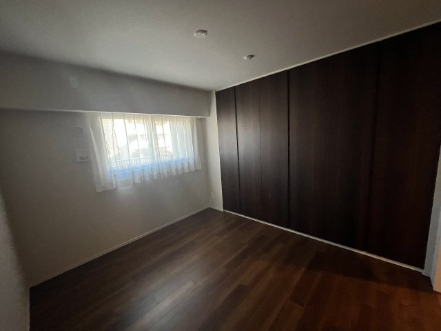 ローレルコート岐阜金華【2階】の洋室|洋室約6帖