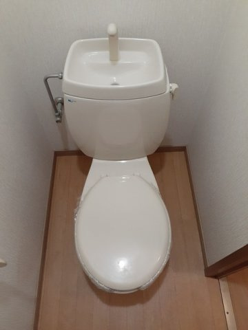 コーポ福のトイレ