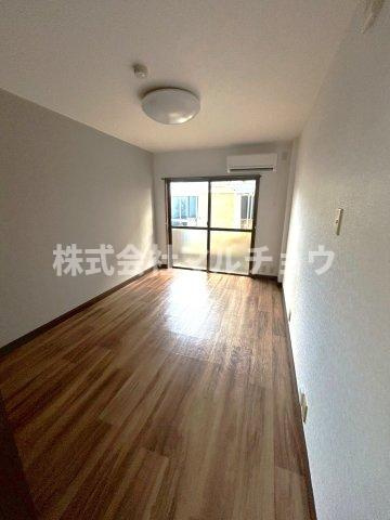 Hills朝日ヶ丘の洋室|使い勝手のいい洋室です