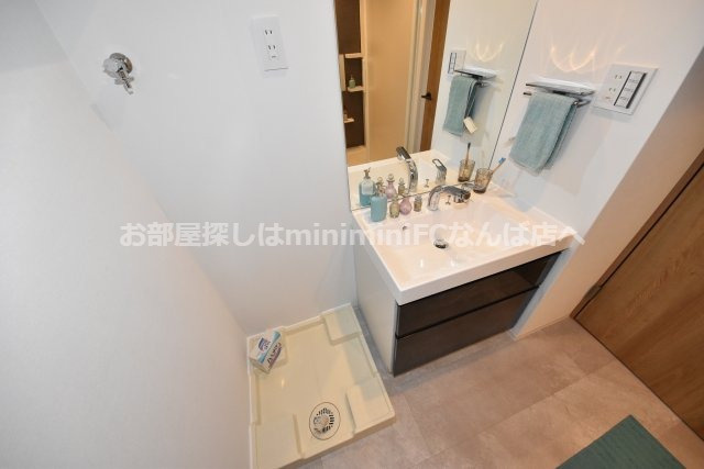 ブレイブ徳井町の洗面所