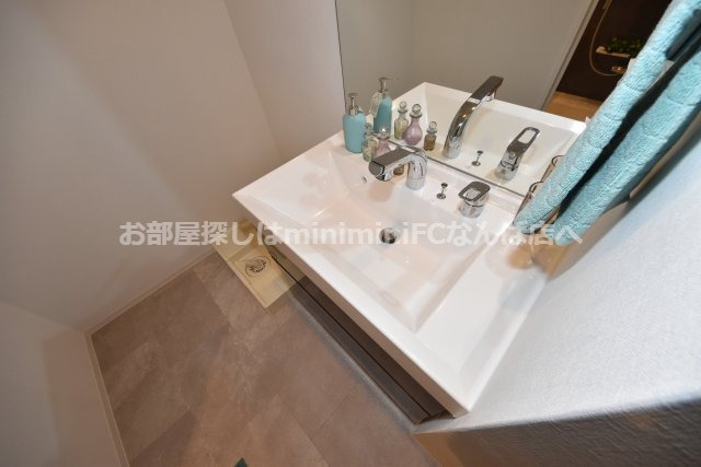 ブレイブ徳井町