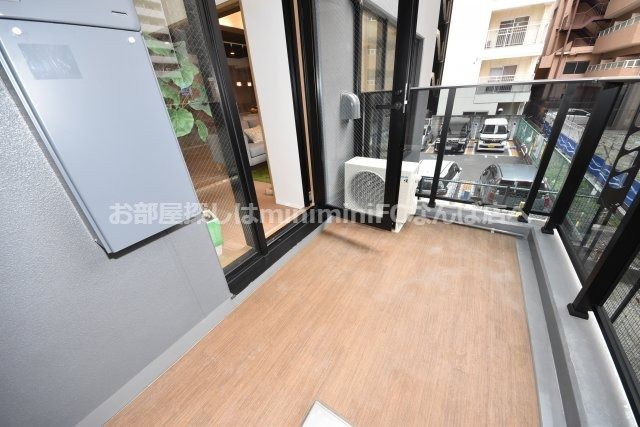 ブレイブ徳井町のバルコニー