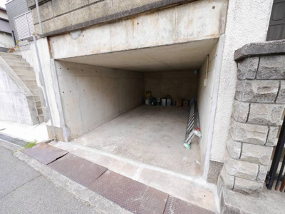 【駐車場】 | 山田町小部向井谷貸家