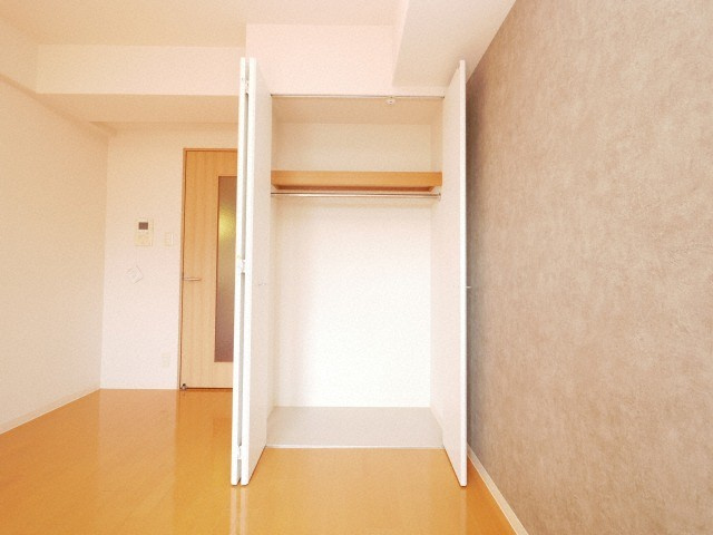 ルクレ京橋の収納|ルクレ京橋　クローゼット