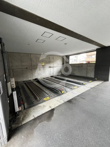 ルクレ京橋の駐車場|ルクレ京橋 駐車場