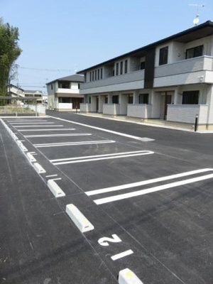 【駐車場】 | プレミアム１７番館