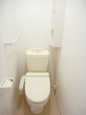 【トイレ】 | 行合・Ｙｕｋｉａｉ | 落ち着いた色調のトイレです