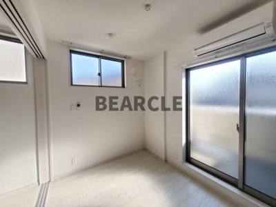 【寝室】 | フラッツ六地蔵