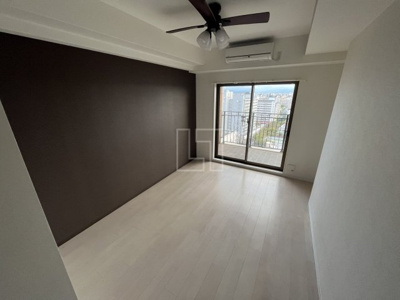 【居間・リビング】 | Luxe難波西Ⅲ | Luxe難波西III　洋室