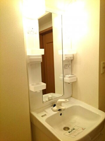 エルカ－サ　Ｃの洗面所