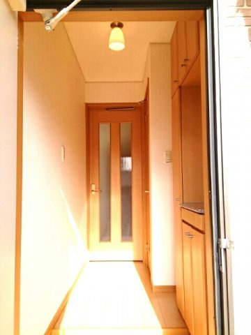 エルカ－サ　Ｃの玄関