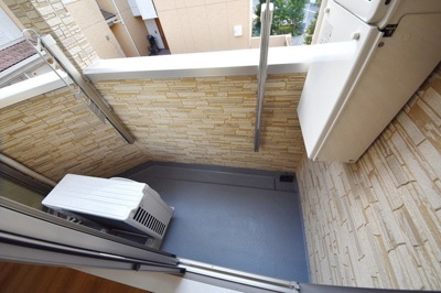 【バルコニー】 | シャンテひばりヶ丘 | バルコニーからの眺めを楽しみながら食事をしませんか