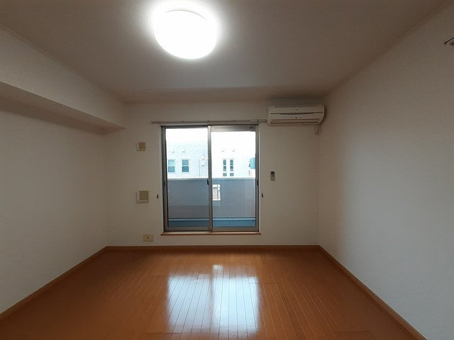 トレフル　Ｂの居間・リビング