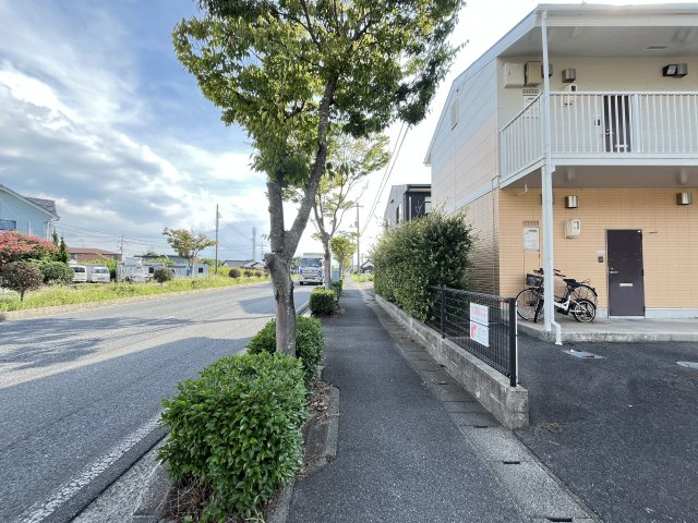 ガーデンスクウェアの周辺