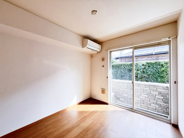 ハイドランジア　１番館の居間・リビング