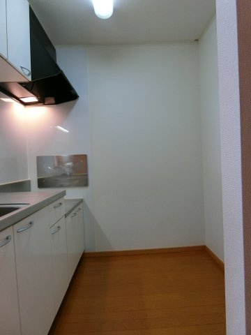 イル　マーレ　Ａのキッチン|イメージ102号室の写真