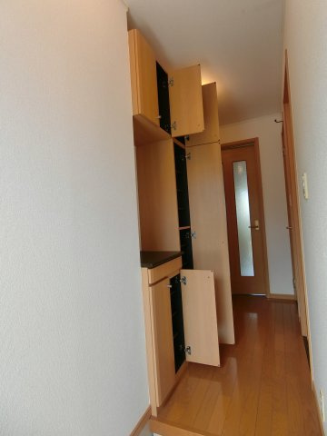 イル　マーレ　Ａの収納|イメージ102号室の写真