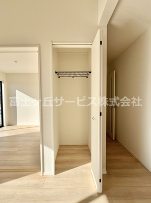 【収納】 | 磐田市豊岡 10期 新築一戸建て 2号棟 | LDKの収納