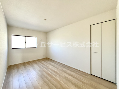 【寝室】 | 磐田市豊岡 10期 新築一戸建て 2号棟 | 主寝室