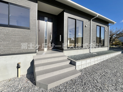 【エントランス】 | 磐田市豊岡 10期 新築一戸建て 2号棟 | エントランスです