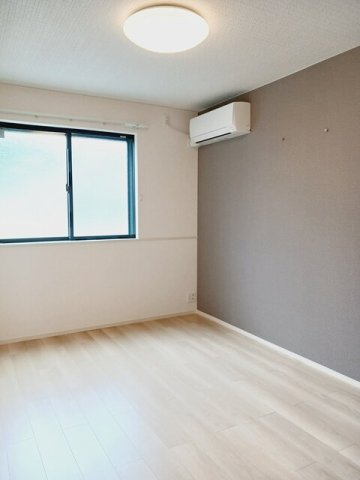 中はこのようになっています