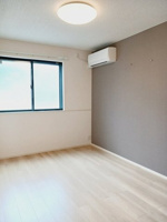 中はこのようになっています