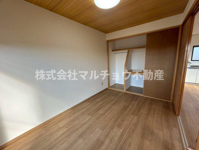 コーポ五月の洋室|明るい洋室です