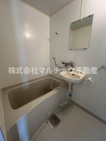 コーポ五月の浴室|お風呂で日々の疲れを落としましょう