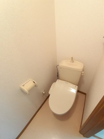 落ち着いたトイレです