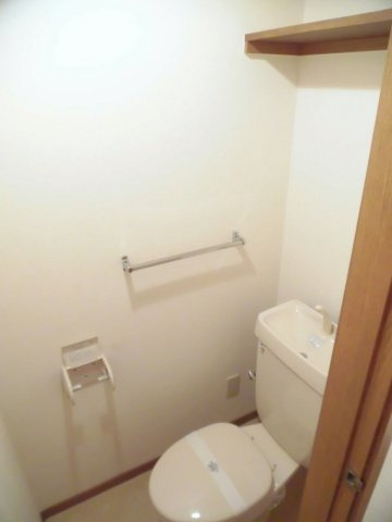 メゾン．フォンテーヌＢのトイレ