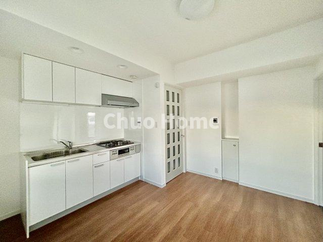 グリーンパーク六木2のキッチン|ダイニングキッチン