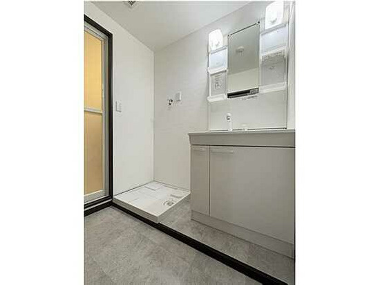 【独立洗面台】