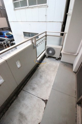 【バルコニー】 | インベスト北梅田