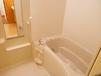 【浴室】 | アンジェリカⅠ