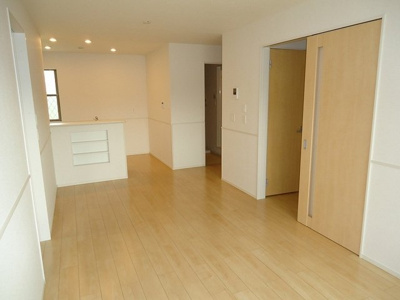 【居間・リビング】 | ポーシェガーデン４